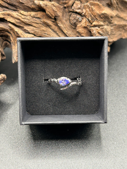 Tansanit Ring in Schlangenform